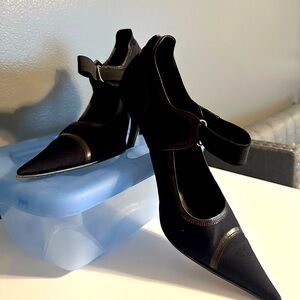 J. Renee Daniela shoe